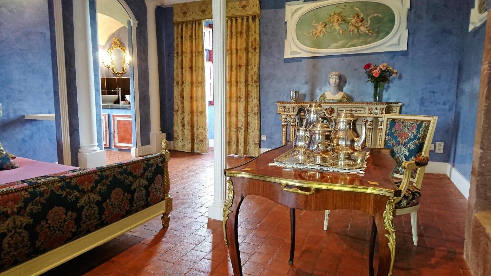 Chateau La Servayrie - Chambre D'Hotes Marcillac-Vallon 客房 照片